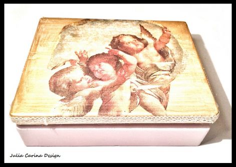 102.angyalos_doboz_juliacarinadesign.jpg