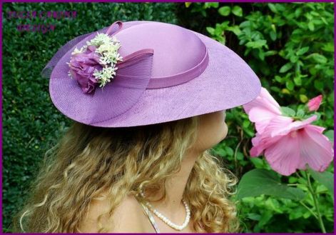 50_julia_carina_design_lila_kalap.jpg