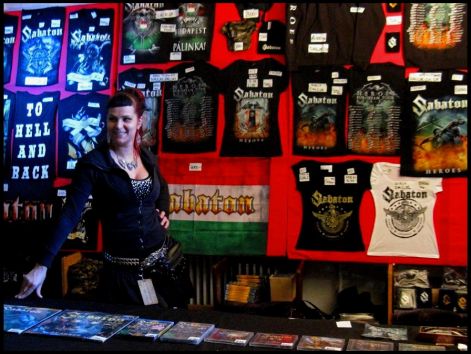 666._sabaton_tour_merchandise_merch_juliacarina_band.jpg
