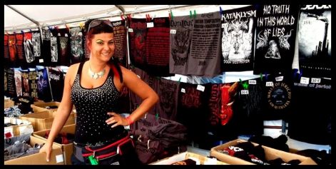 666_.festival_band_merchandiser_julia_merch.jpg
