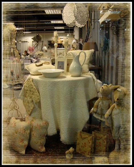 kirakatrendezes_lakberendezes_julia_carina_design.jpg