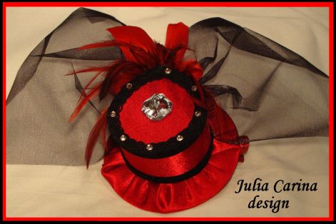 red_mini_tophatjulia_carina_design.jpg